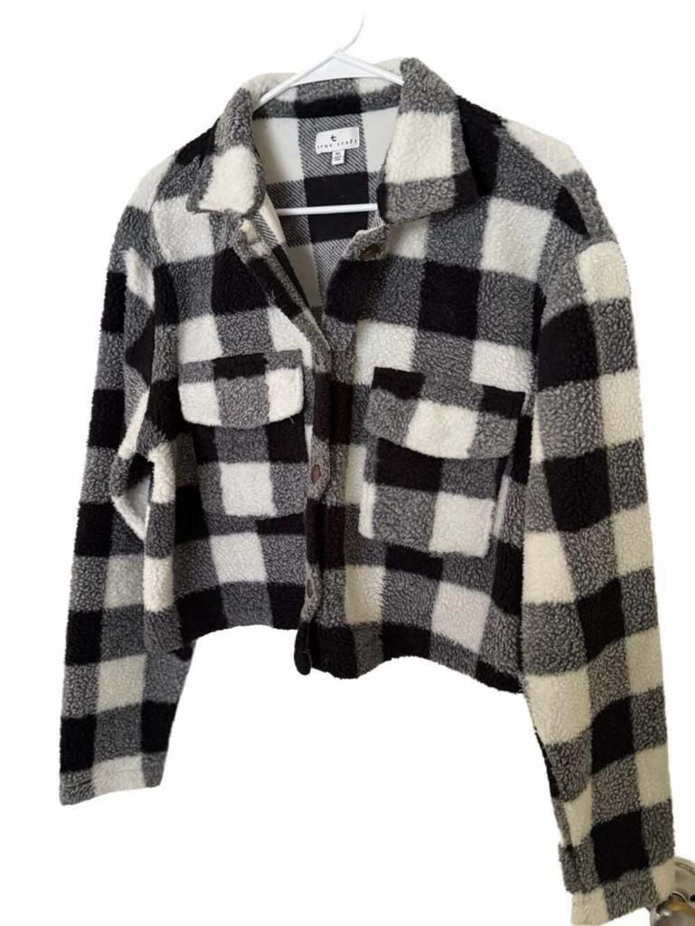 True Craft Black and White Buffalo Plaid Cropped Sherpa Fleece Jacket XL